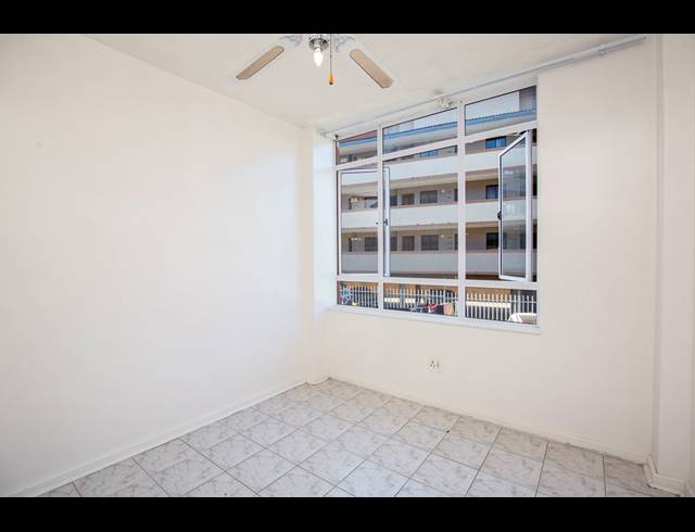 2 BEDROOM APARTMENT RENTED IN ESSENWOOD